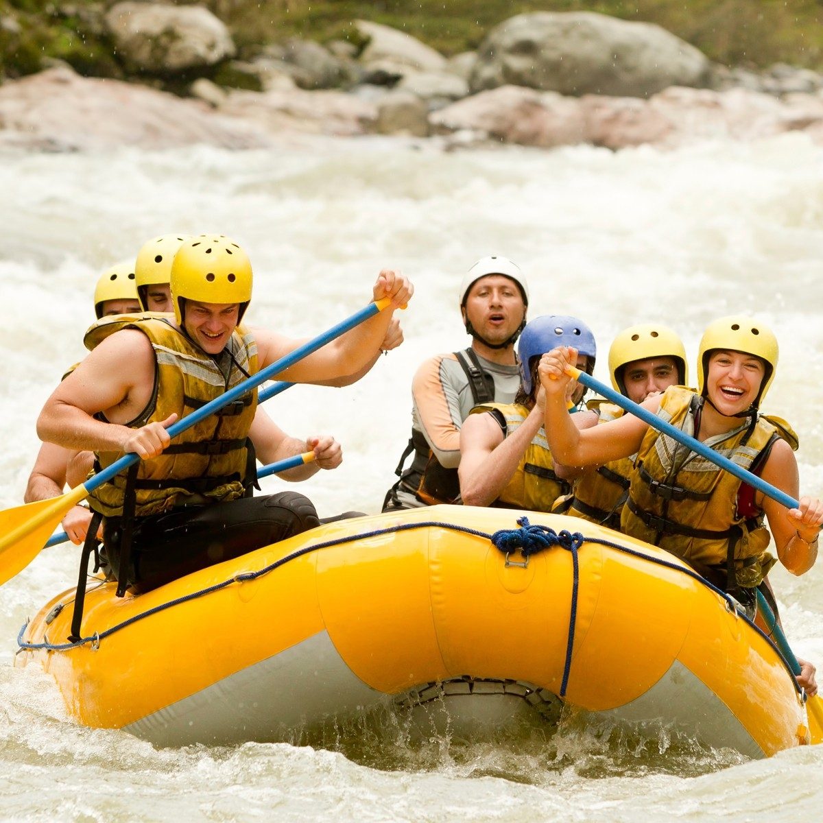 superdiversion en familia rafting